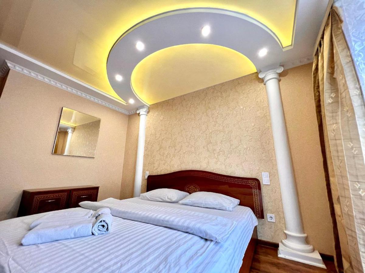 Apartpoltava Двокімнатні Апартаменти, До 6 Спальних Місць, Кутова Ванна, Корпусний Парк, Документи Для Відрядження 外观 照片